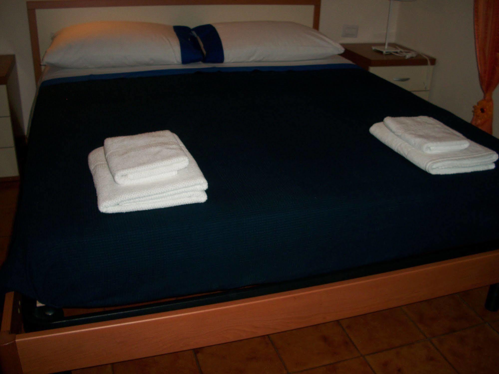 Bed and Breakfast Marcelina Rzym Zewnętrze zdjęcie